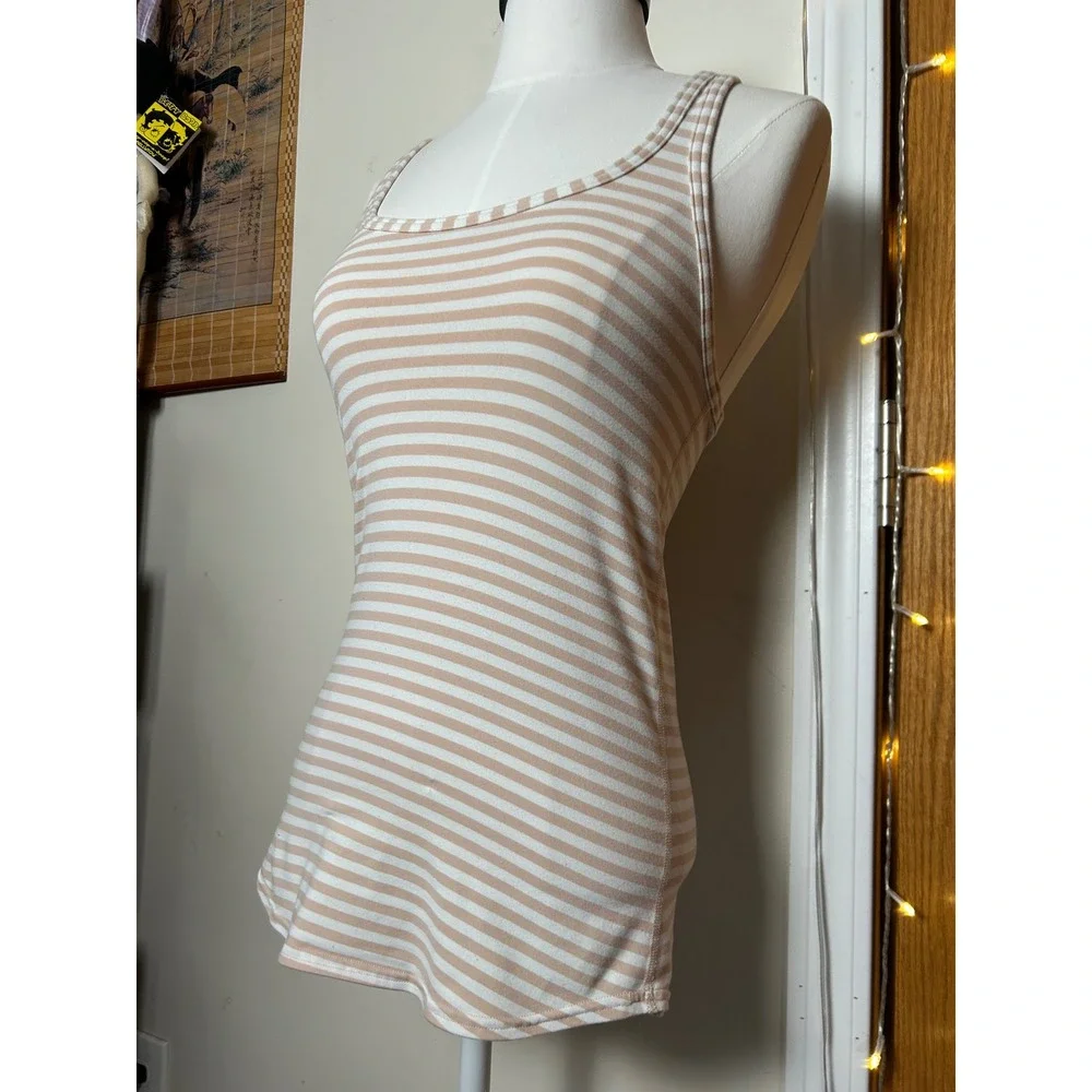 lululemon athletica small bleach